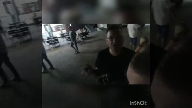 Лазаревское. Прогулка по ночному парку и набережной смотреть онлайн