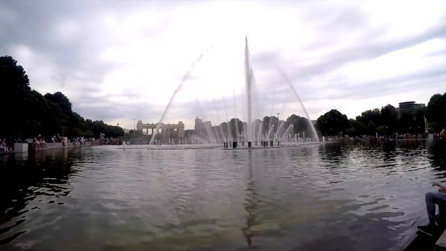 Москва /vlog#1/ Красная Площадь /Парк им.Горького/ Radisson/ Пив&Бург /Гуляем по Москве смотреть онлайн