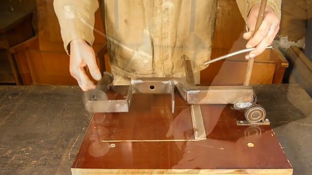 Стойка для болгарки. Маятниковая пила своими руками. смотреть онлайн