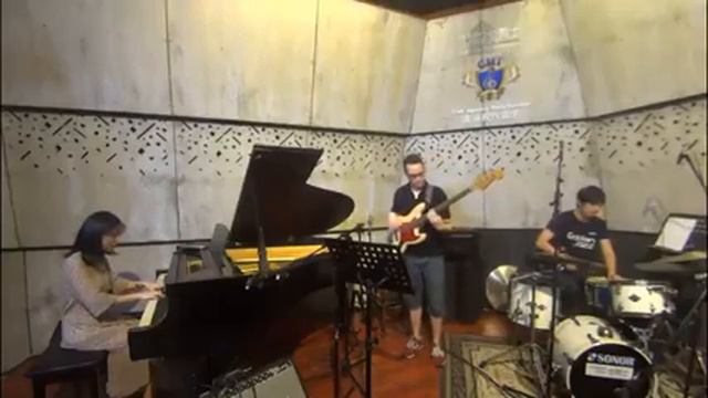 Performer：XI RUI（piano） смотреть онлайн