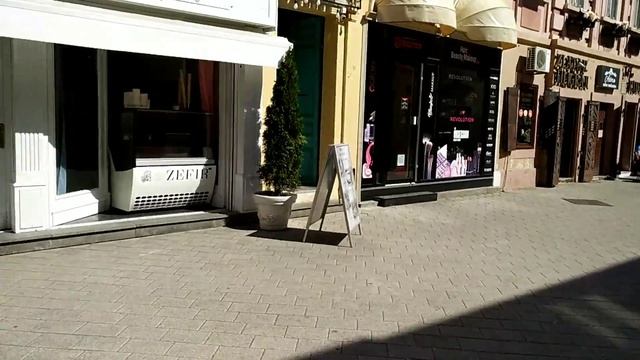 КАК ПРОХОДИТ ВЫХОДНОЙ ДЕНЬ В СЕРБИИ //НОВИ САД смотреть онлайн