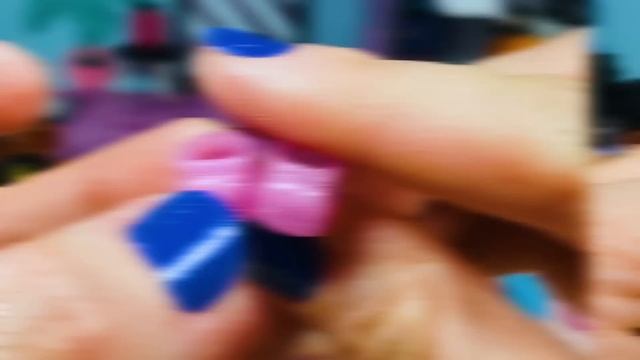 КУКЛЫ ЛОЛ #HAIRGOALS УСТРОИЛИ ШОУ ТАЛАНТОВ и открыли НОВОГОДНИЕ ШАРИКИ LOL SURPRISE BLING SERIES смотреть онлайн