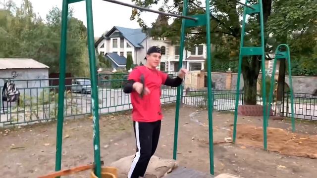 Научился страшнейшую перехватку на турнике!Обучение Солнышка и Луны Попытками. смотреть онлайн