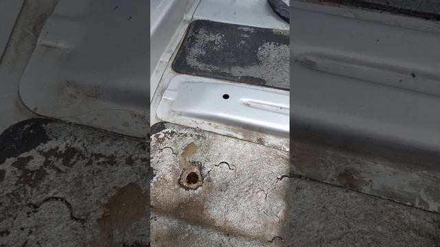 Вода в салоне Киа К5 Оптима и другие авто