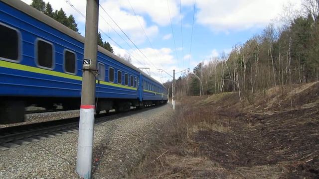 ЧС7-093 с поездом, перегон Шемякино-Обнинское смотреть онлайн