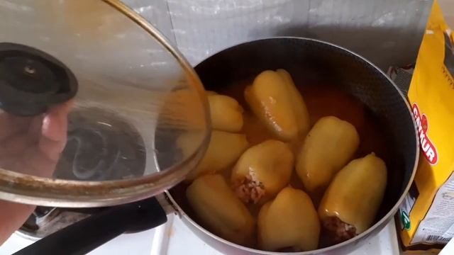 Фаршированный перец в томатном соусе #фаршированный #перец #готовим #дома #сами  7 мая 2020 г.