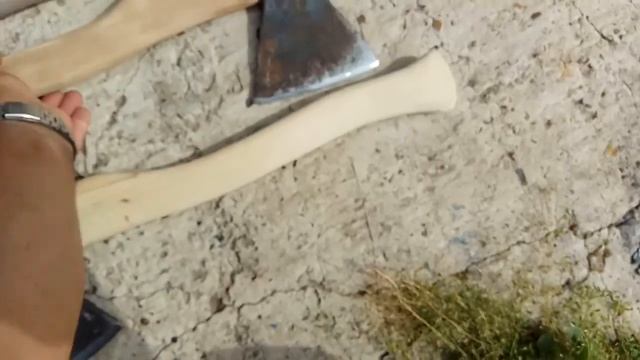 Восстановление колуна СССР и двух топоров. Топорище береза и вяз. смотреть онлайн