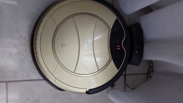 Panne robot HAIER SWR T 321 смотреть онлайн