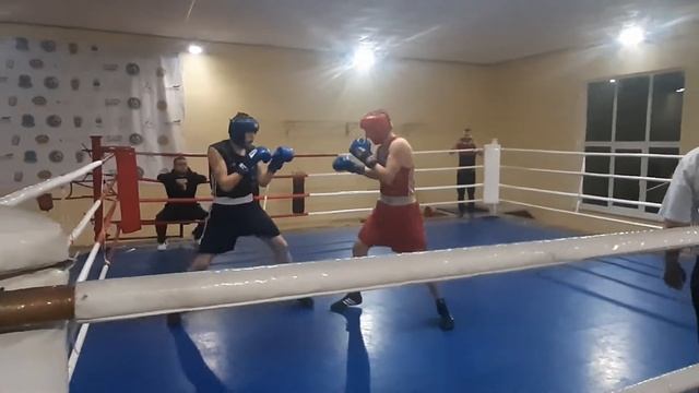 Медведь Александр vs Чеберда Семён (Днепропетровск) 1 раунд смотреть онлайн