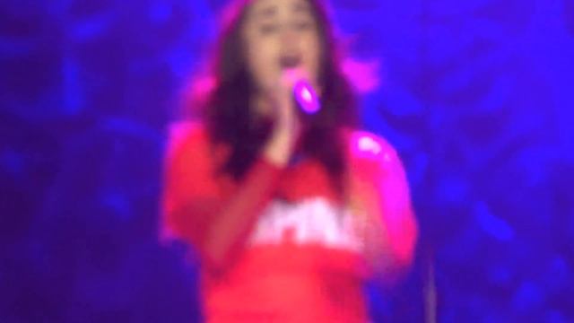Miss Movin On - Fifth Harmony 7/27 Tour In Manila смотреть онлайн