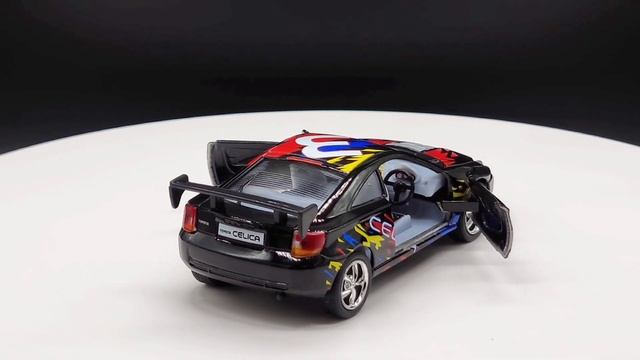 Toyota Celiga 1/34 (KINSMART)
