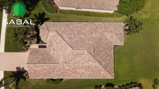 Sabal Construction - Tile Roof - Boral Saxony 200 Slate - Cafe Sand Blend смотреть онлайн