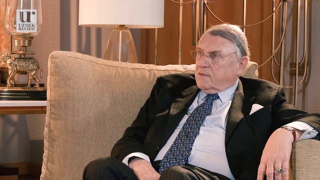 Uzbek Review. The Dialogue with Klaus Mangold. EN+RU+UZB смотреть онлайн