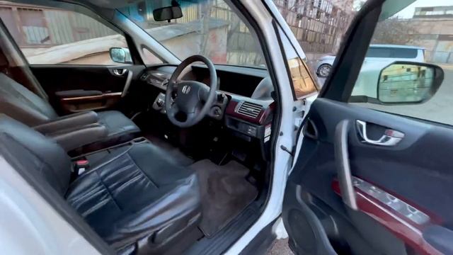 Honda Elysion 2006 г. Правый Руль 2.4 литр (1100785)