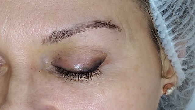 Коррекция Перманентного макияжа стрелки с растушевкой. Цветная Стрелка. смотреть онлайн