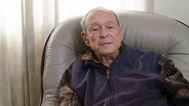 WWII Veteran Documentary Interview | Frank McCosker смотреть онлайн