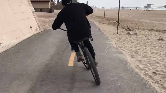 CULTCREW/ VANSXCULT 26" / FEAT DAKOTA ROCHE смотреть онлайн