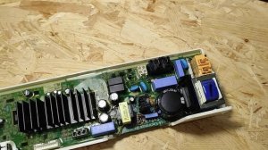 Стиральная машина LG запах гари. После включения LG работает но  запах гари. Часть 3