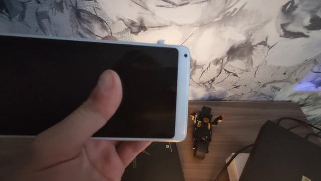 MI mix 2s в 2020 году стоит покупать? смотреть онлайн