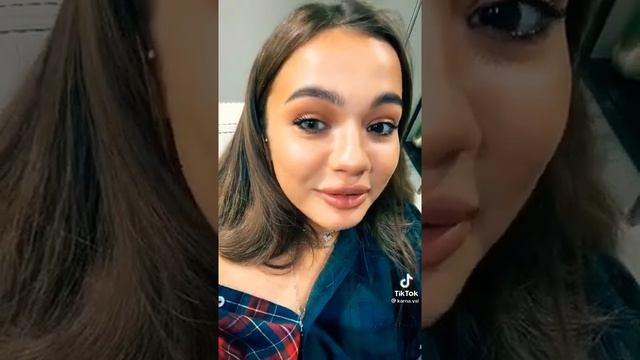 Валя Карнавал на МАНИКЮРЕ ? смотреть онлайн