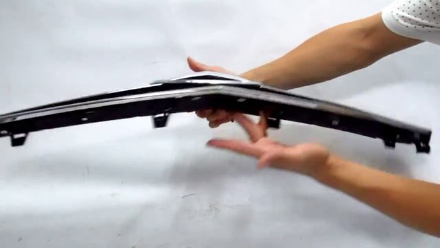 CrazyTheGod W212 2009-2013 GRILLE/GRILL 4FIN CHROME/BLACK for Mercedes-Benz V2 (Grille) смотреть онлайн