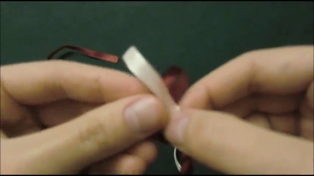 Как сплести браслет из ленточек (фенечки)