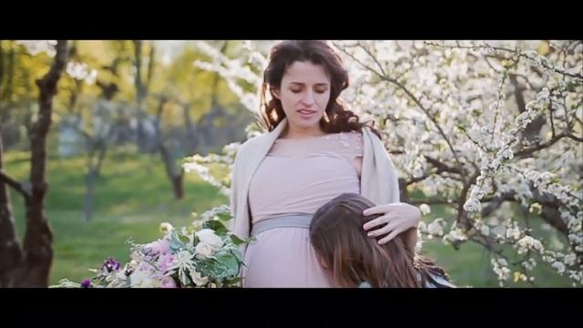 Стихи о Жизни - Нет форм для женщины прекрасней | Georgiy смотреть онлайн