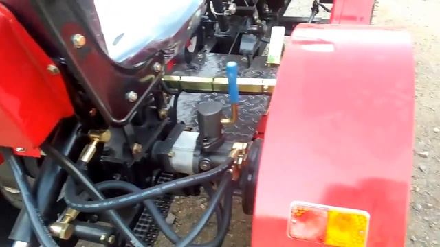 Мини-трактор Rossel XT-184D круговой миниобзор смотреть онлайн