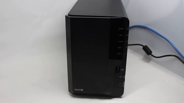 Synology NAS - Free Yourself From the Cloud смотреть онлайн