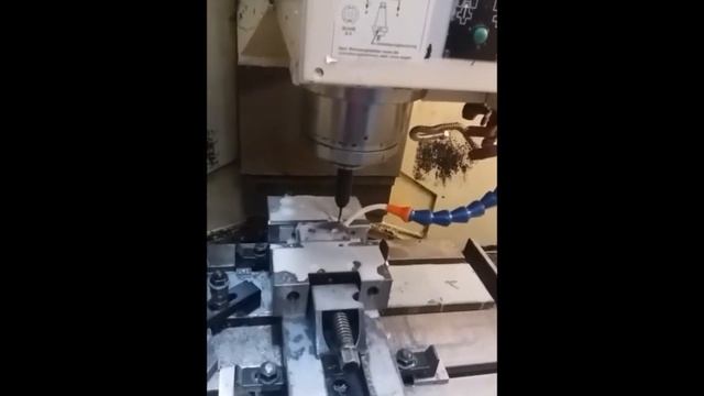 HURCO BMC 30 Vertical Machining Centre смотреть онлайн
