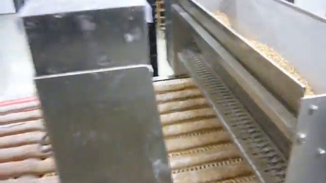 Хлебопекарная линия для чиабатты AquaPan 9000 MERAND-Ручная загрузка - Дозатор семян смотреть онлайн