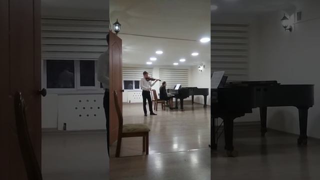 Г. Венявский Вальс - каприччио op. 7 смотреть онлайн