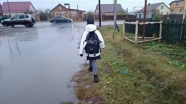 Переезд в Россию/Тяжёлый путь/День на нервах,вид на жительство/Плакать или смеяться/Осень в деревне смотреть онлайн