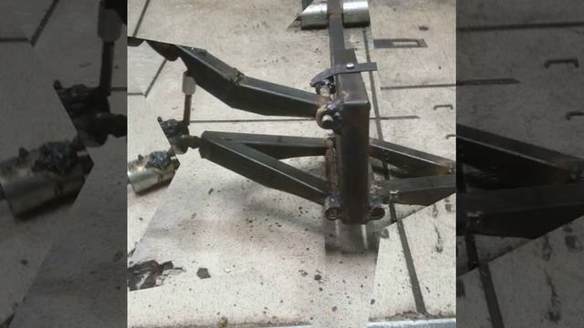 Самодельная машинка на радиоуправлении (начало) смотреть онлайн