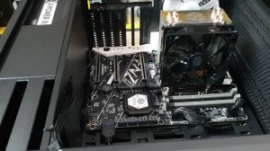 Huananzhy X99 TF Gaming Xeon E5-2696v3 18core  36thread
