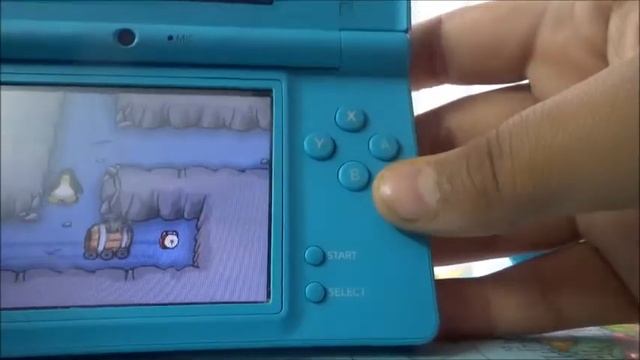 Nintendo DS Game Reviews #1: Club Penguin Herbert's Revenge смотреть онлайн