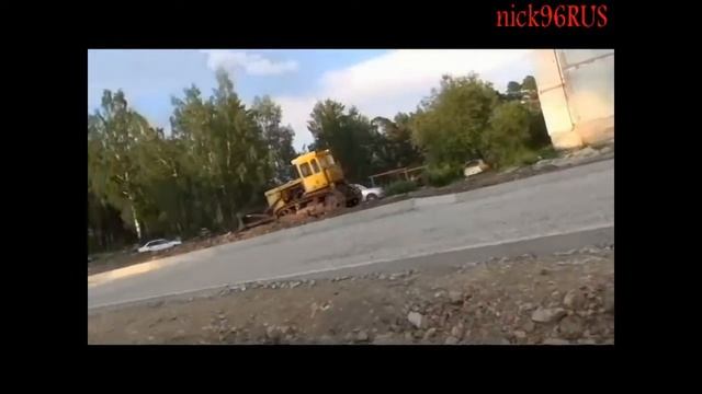 Перекрыли выезд из гаража.Вызываем участкового.п.Уральский. смотреть онлайн