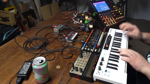 80s SYNTH WAVE MUZIK - KORG NTS-1, ROLAND JU-06A, KORG VOLCA KEYS, AKAI MPC ONE, ARTURIA KEYSTEP 37 смотреть онлайн