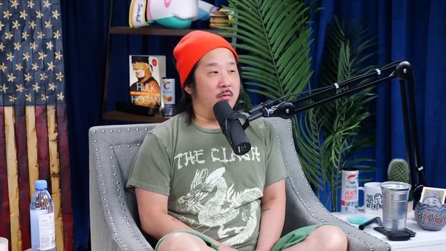 Bobby Lee Says He Has Beef With These 2 Comedians смотреть онлайн