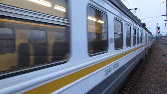 Электропоезд ЭД4М-0470 ЦППК станция Нара 26.03.2017 смотреть онлайн