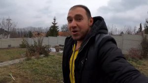 ХАСКИ ОТКОПАЛ КЛАД / собаки нашли старые деньги и монеты во дворе