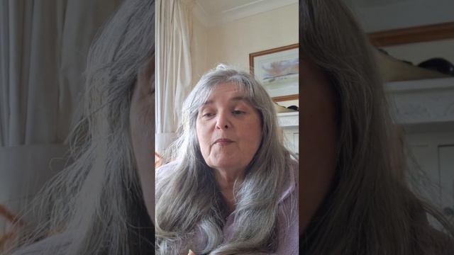 Oracle message for today ✨️ смотреть онлайн