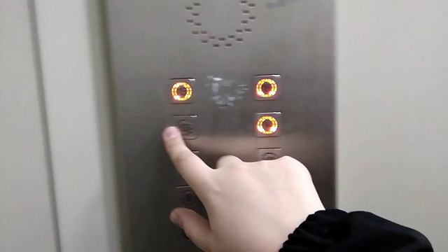 Лифты ЩЛЗ 2012 г, г/п 630, 400 кг, v-1 м/с смотреть онлайн