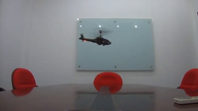 APACHE AH-64 RC Helicopter