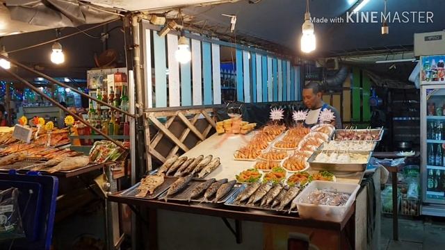 Ночной рынок Паттайя парк - Pattaya Park Night market plaza смотреть онлайн
