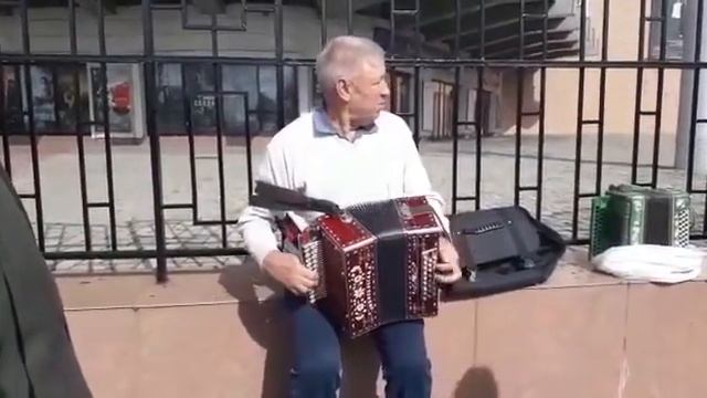 Рязанский гармонист Николай Ванякин! Кузьминки! смотреть онлайн