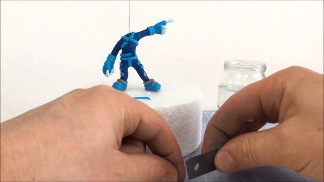 Лепим из мастики фигурку Фиксика. Как слепить фиксика (Нолик) смотреть онлайн