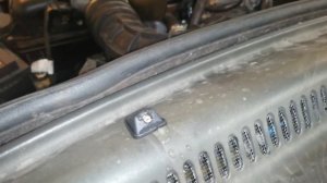 ВАЗ 2111 ВИШЕНКА замена форсунок омывателя и установка расширительного от Приоры.