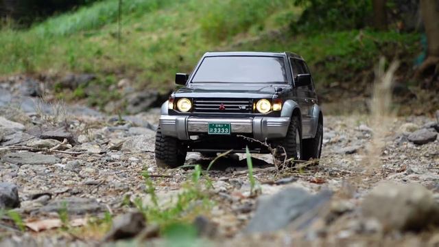 rc car/ Mitsubishi Pajero 1996 scale off road run / pajero 4x4 rc смотреть онлайн
