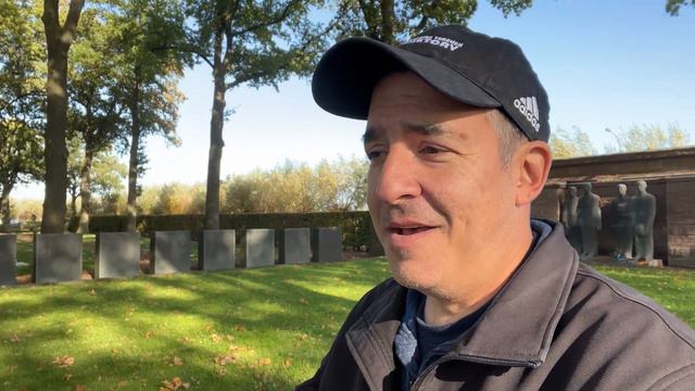 Langemark - The German dead of Ypres (Voss, Bohme, Massacre of the Innocents) смотреть онлайн